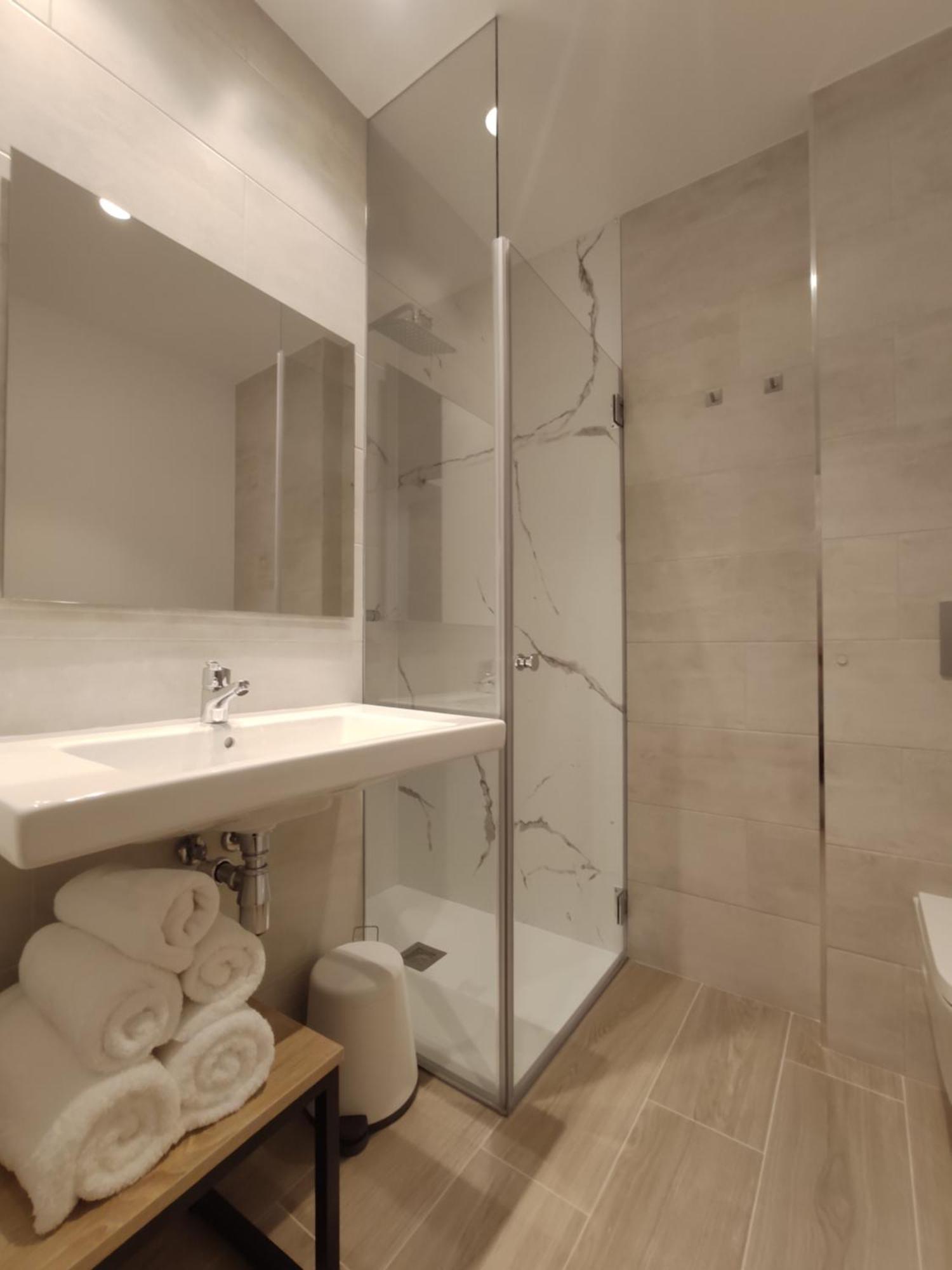 Apartamentos A Pousa Do Asma 钱塔达 外观 照片