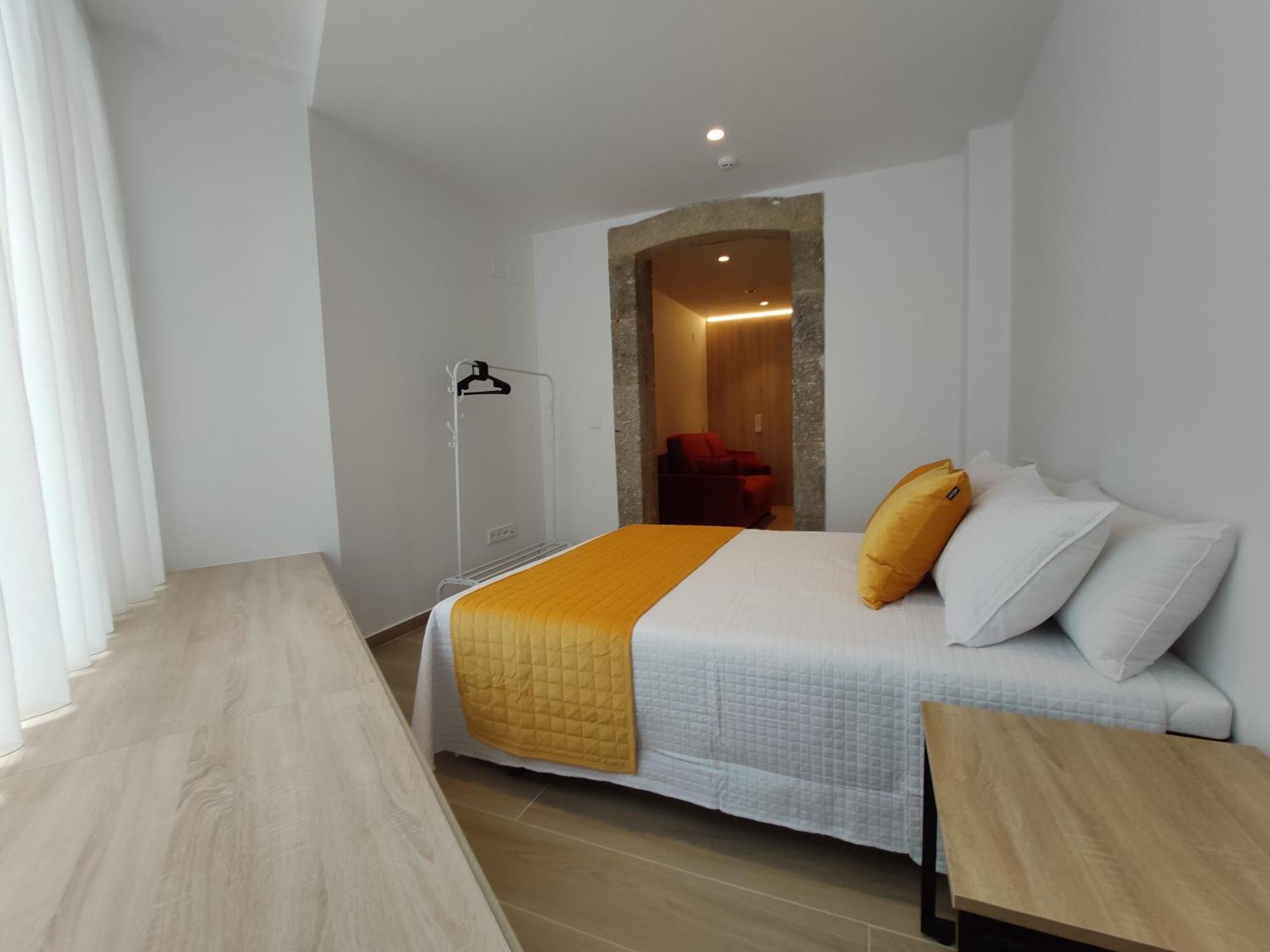 Apartamentos A Pousa Do Asma 钱塔达 外观 照片